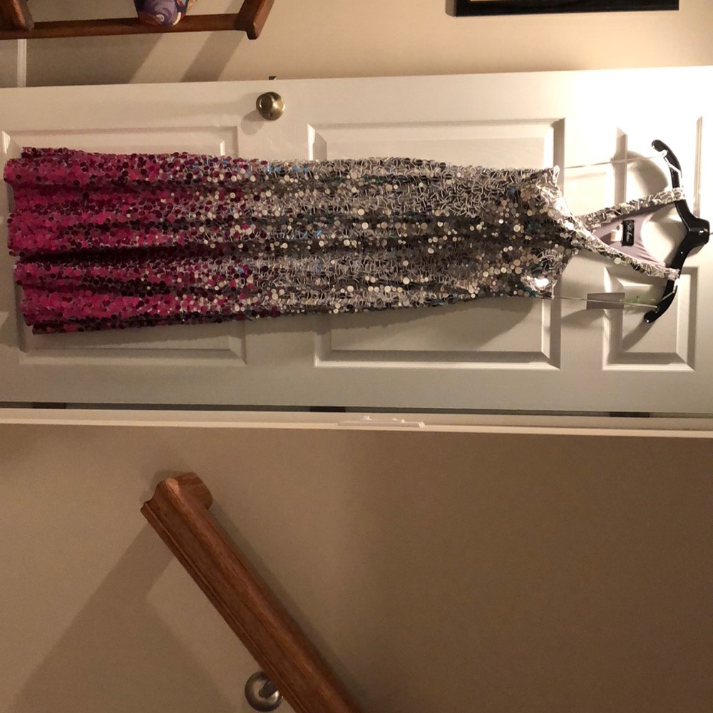 LaFemm Silver sequined gown. Size 6, NWT.